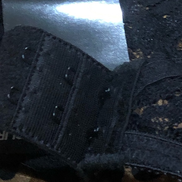 Torrid Garter Belt Black Lace Size 1-2* NWT!🖤 - Picture 8 of 12